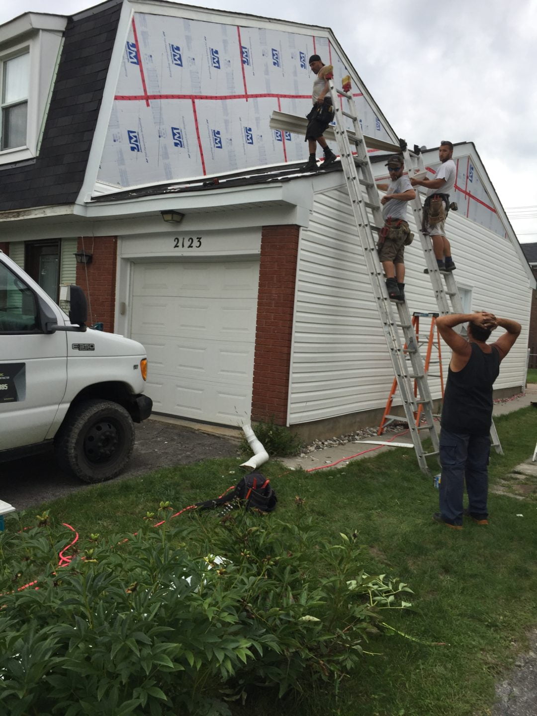 Blackburn Hamlet Vinyl Siding Facelift BestCan Windows & Doors